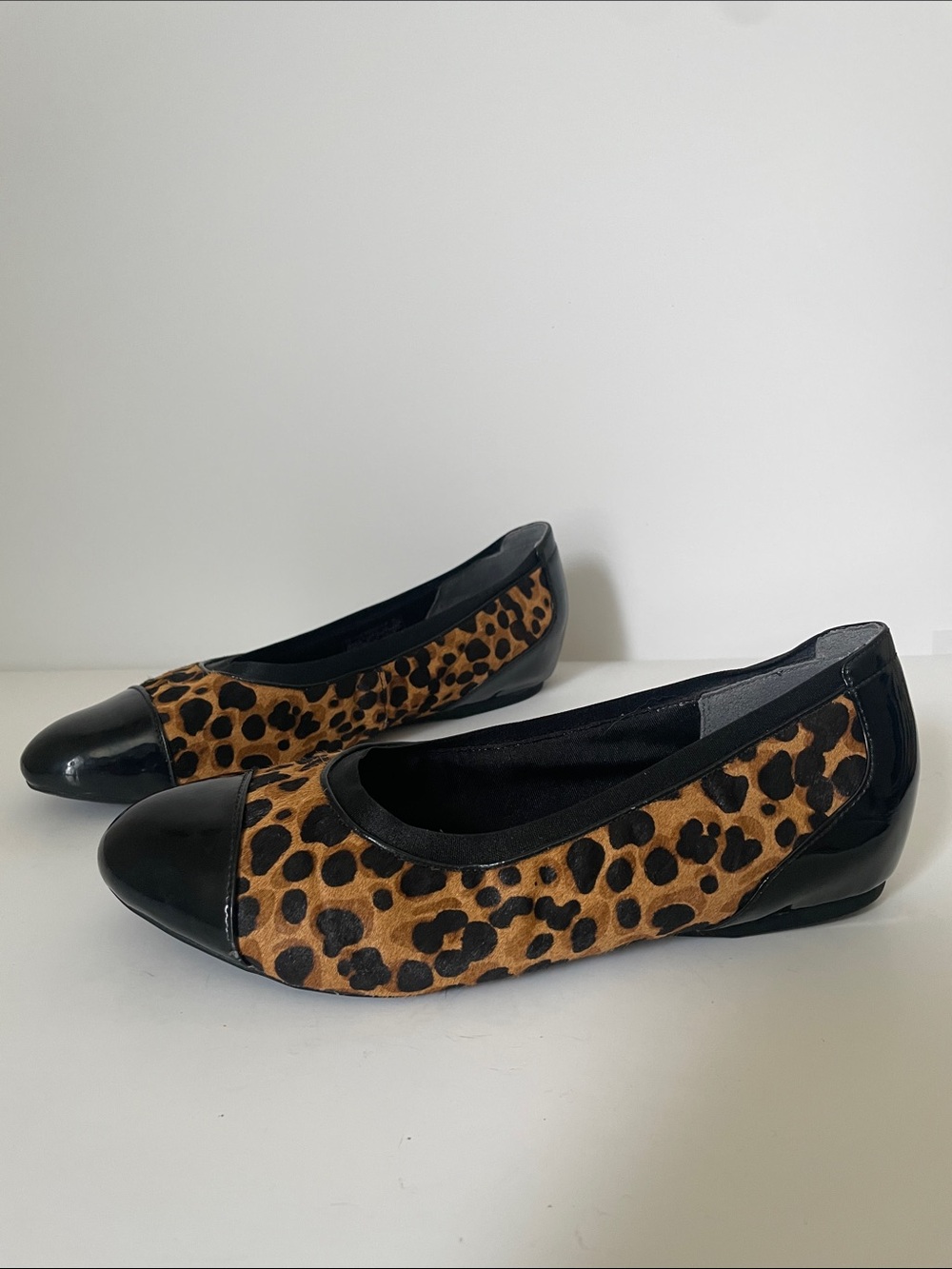 Rockport Total Motion Leopard Calf Hair Ballet Flats Women’s 8M